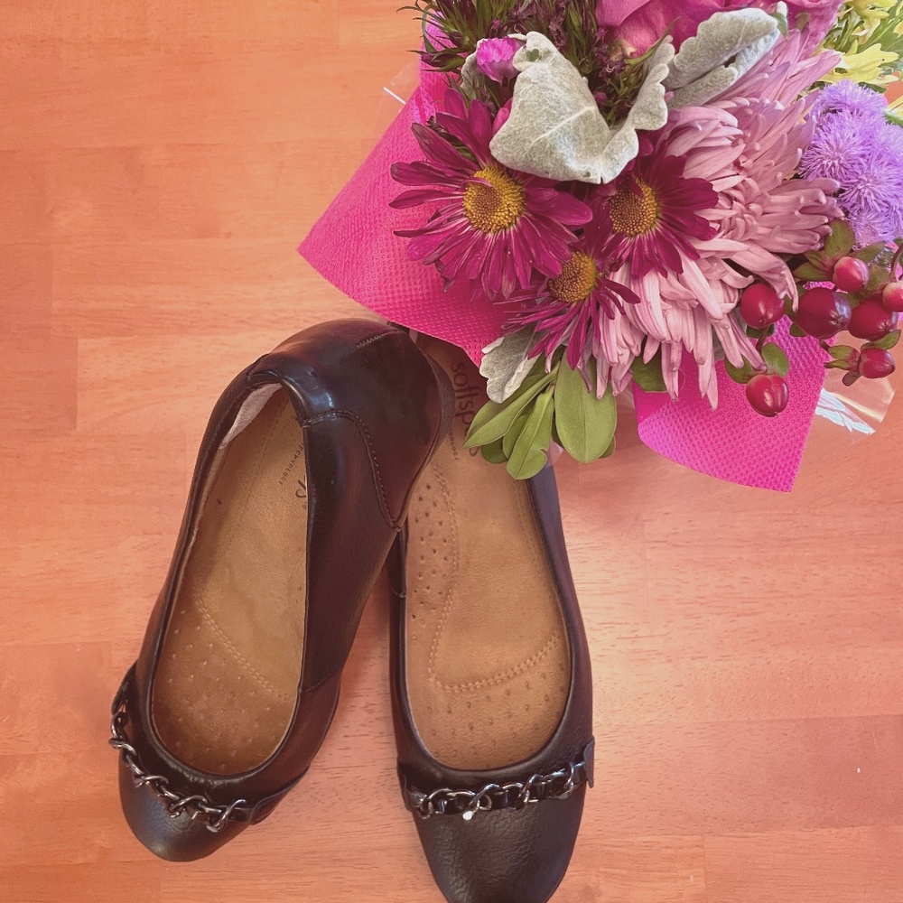 Softspots-Cassia-Black-Leather Sizes US 6.5, 7, 7.5